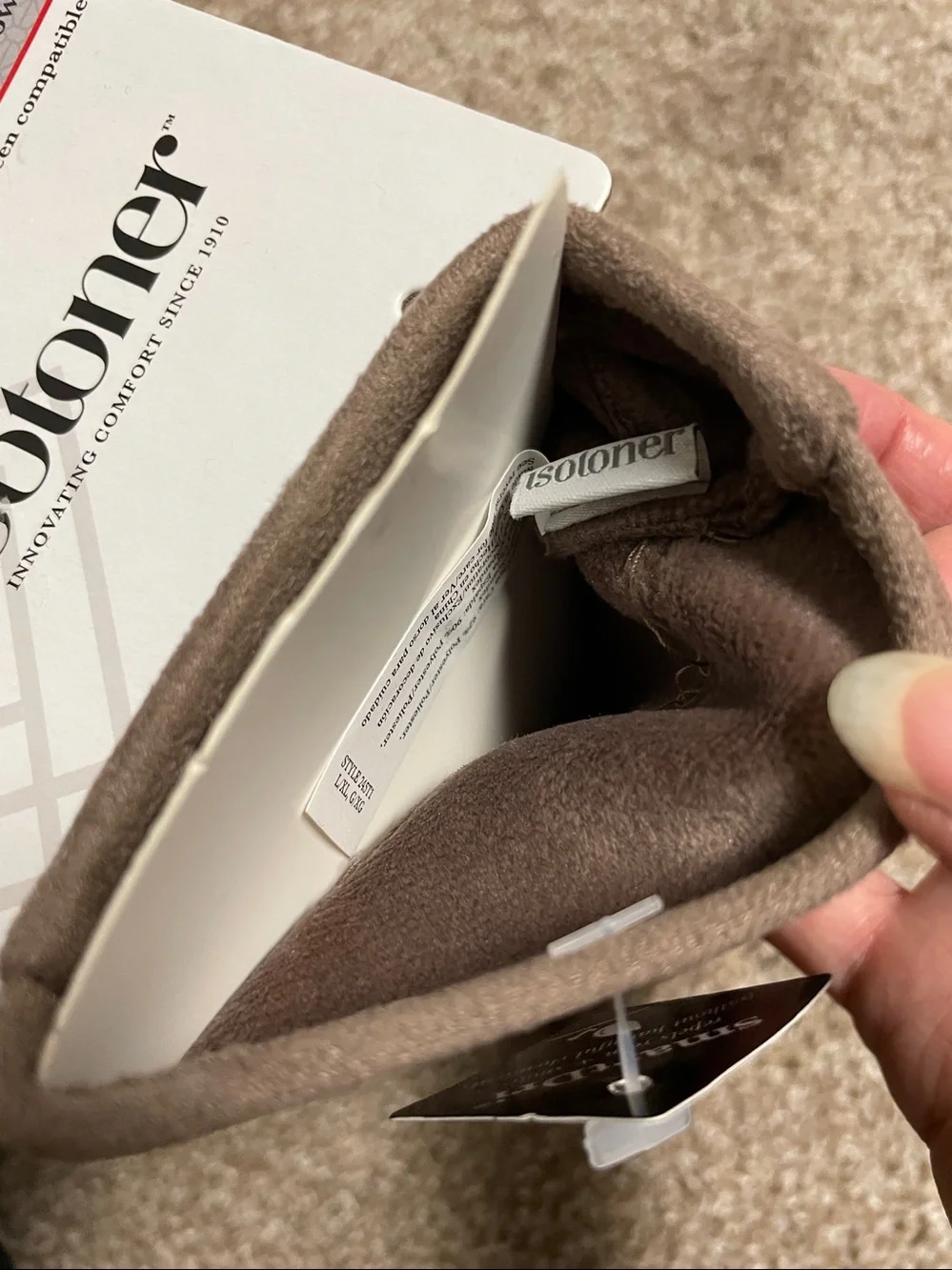 NWT Isotoner Tan Gloves